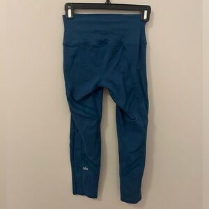 Alo yoga Blue High-Waisted Leggings size XS!